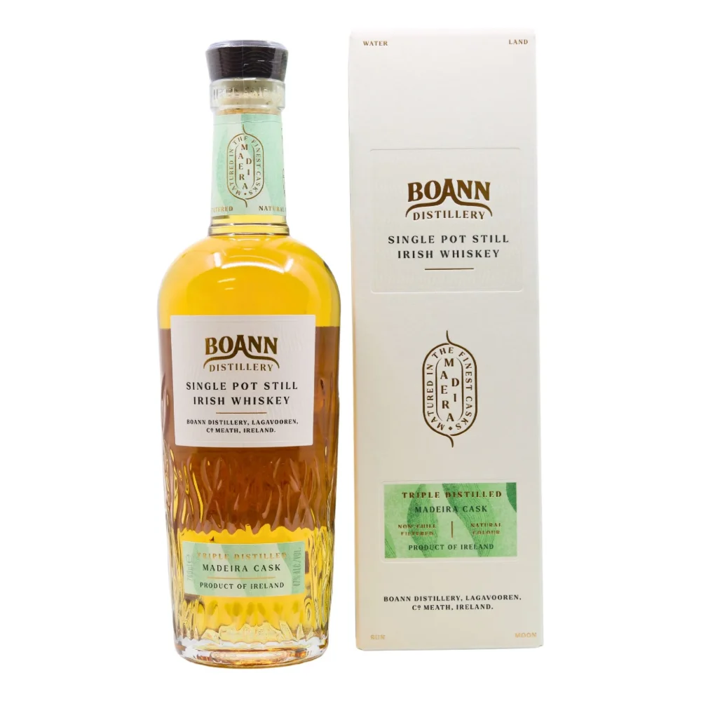 Botella de Boann Single Pot Still Madeira Cask