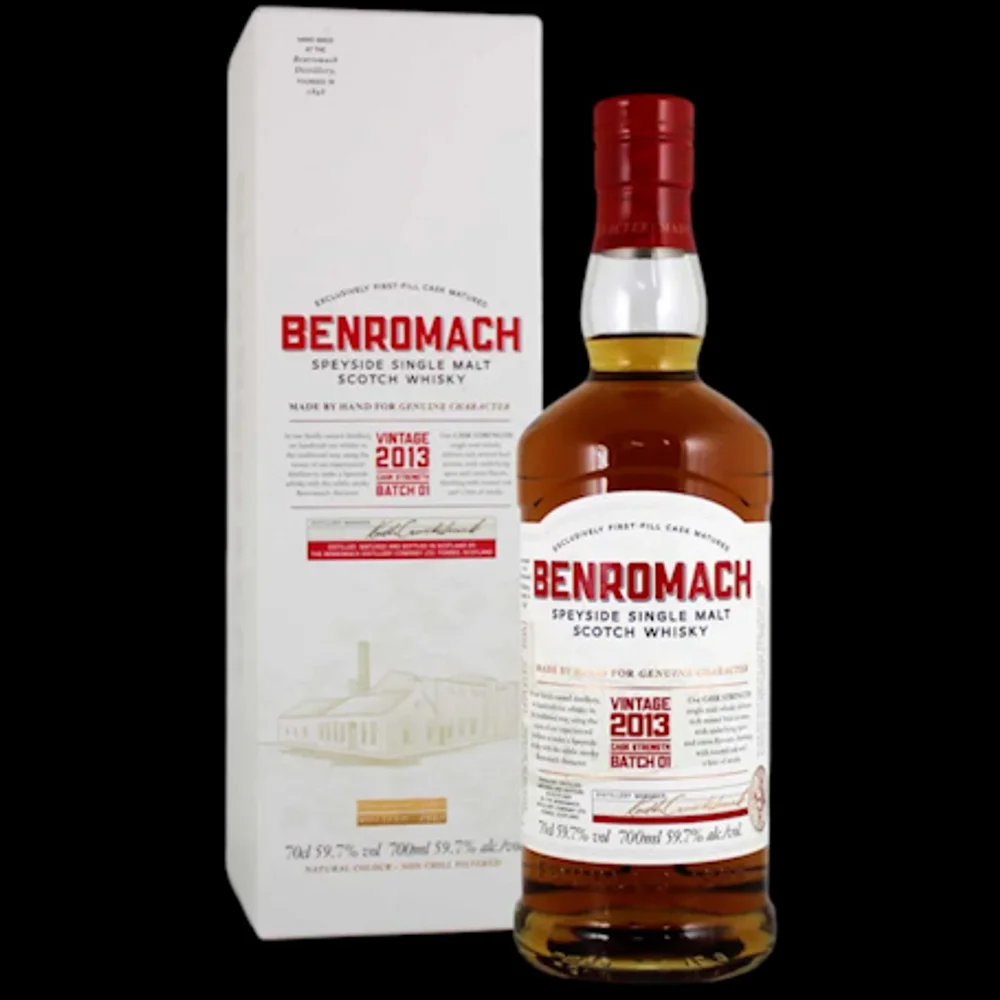 Botella de Benromach Vintage 2013 Cask Strength Batch 1